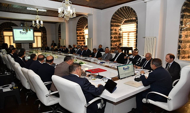 Eğitim Masaya Yatırıldı: Şanlıurfa’da Okullar İçin Yeni Dönem