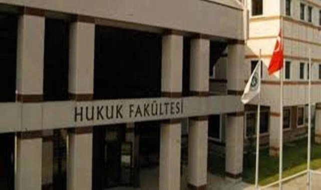 Hukuk Fakültelerine Girişte Yeni Baraj: İlk 100 Bin Şartı Geliyor
