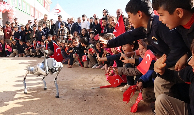 Kırsalda Binlerce Öğrenci Bilimle Buluştu