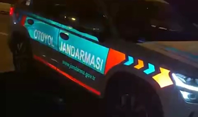 Şanlıurfa’da Çakar Lamba Kullanan Kamyonete 138 Bin TL Ceza