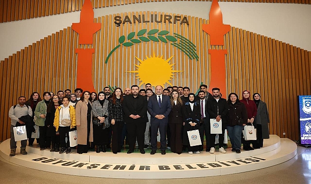 Başkan Gülpınar, Üniversiteli Gençlerle Buluştu