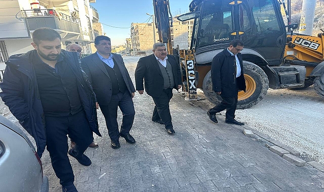Muhtar Mehmet Kestop, Belediye Yetkilileriyle Üstyapı Çalışmalarını Gözden Geçirdi