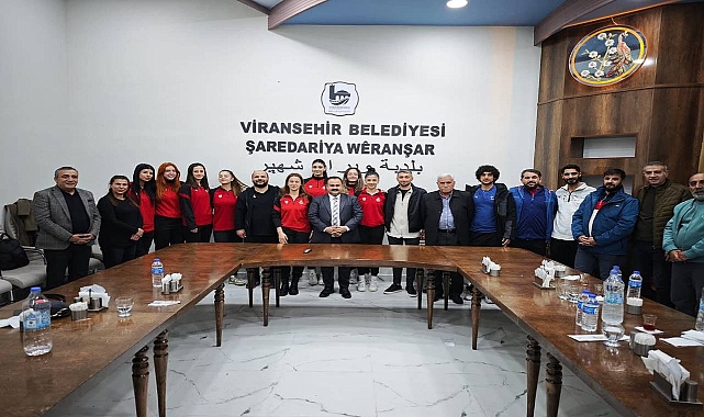 Viranşehir Kadın Voleybol Takımı’na Moral Buluşması