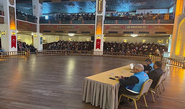 Hacı Adaylarına Bilgilendirme Semineri Verildi 