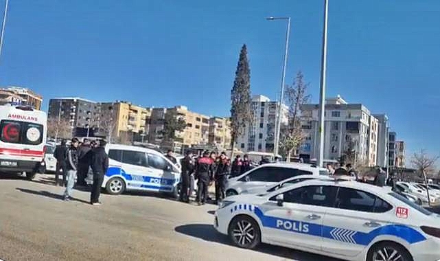 Şanlıurfa Adliyesi Önünde Silahlı Kavga:  Olay Yerine Çok Sayıda Ekip Sevk Edildi