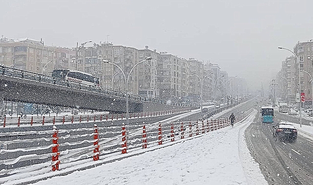 Şanlıurfa'da Kırsal Mahallelerde Taşımalı Eğitime 1 Gün Ara