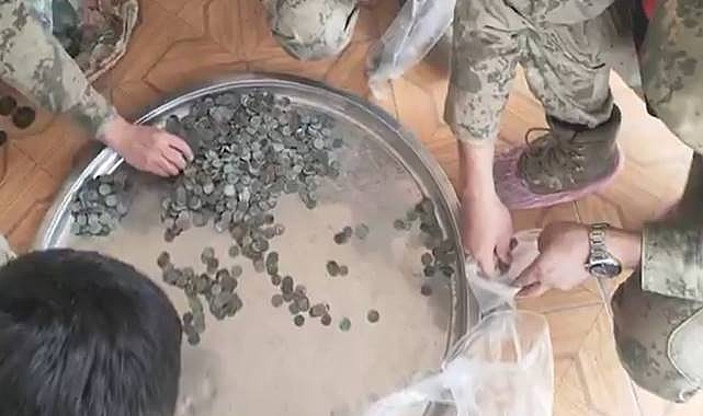 Şanlıurfa’da Tarihi Eser Operasyonu: 2 Bin 638 Sikke Ele Geçirildi
