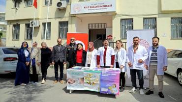 Roman vatandaşlara sağlık desteği: Şanlıurfa’da farkındalık etkinliği.