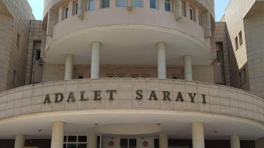 Urfa'da Dolandırıcılıktan Yakalanan Şüpheliler Adliyeye Sevk Edildi