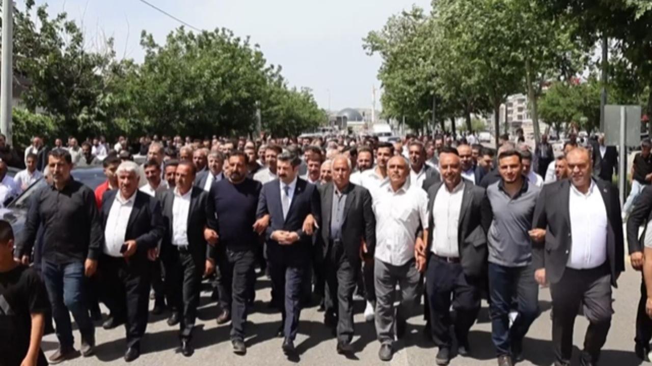 AK Parti Şanlıurfa Bayramlaşmasında Eyyüpoğlu’na Yoğun İlgi