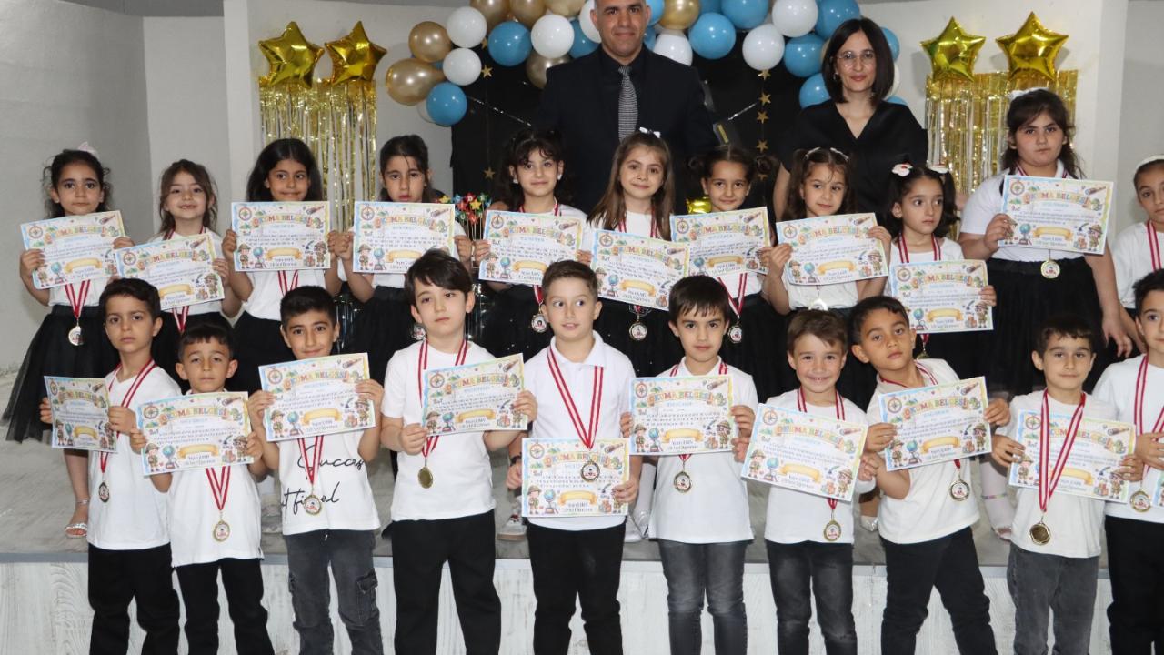 Akpiyar İlkokulu'nda 1 -D Sınıfı Okuma Bayramı Coşkuyla Kutlandı