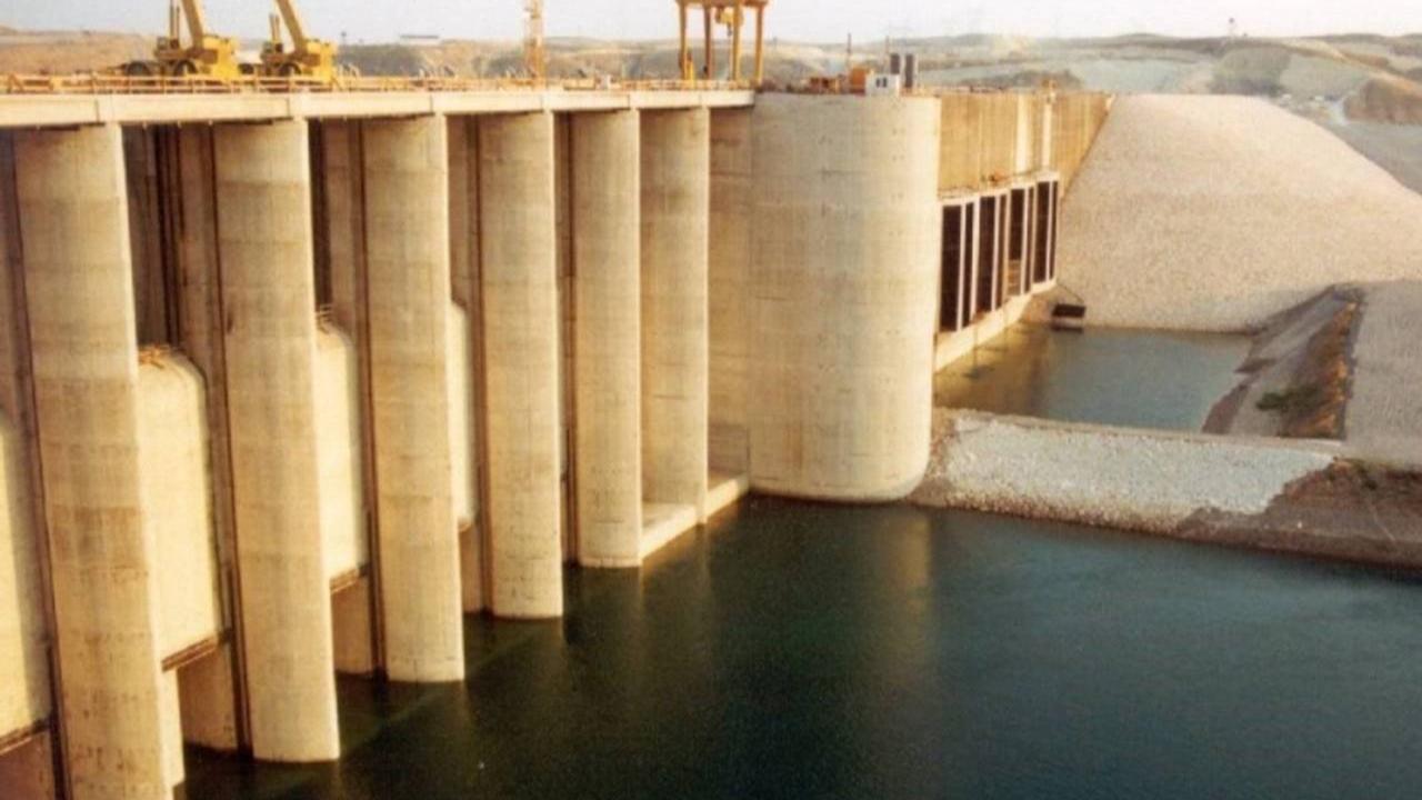 Birecik Barajı’nda Kontrollü Su Tahliyesi Başlıyor