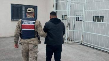 Şanlıurfa’da Hırsızlık Suçundan Aranan Şahıs Yakalandı
