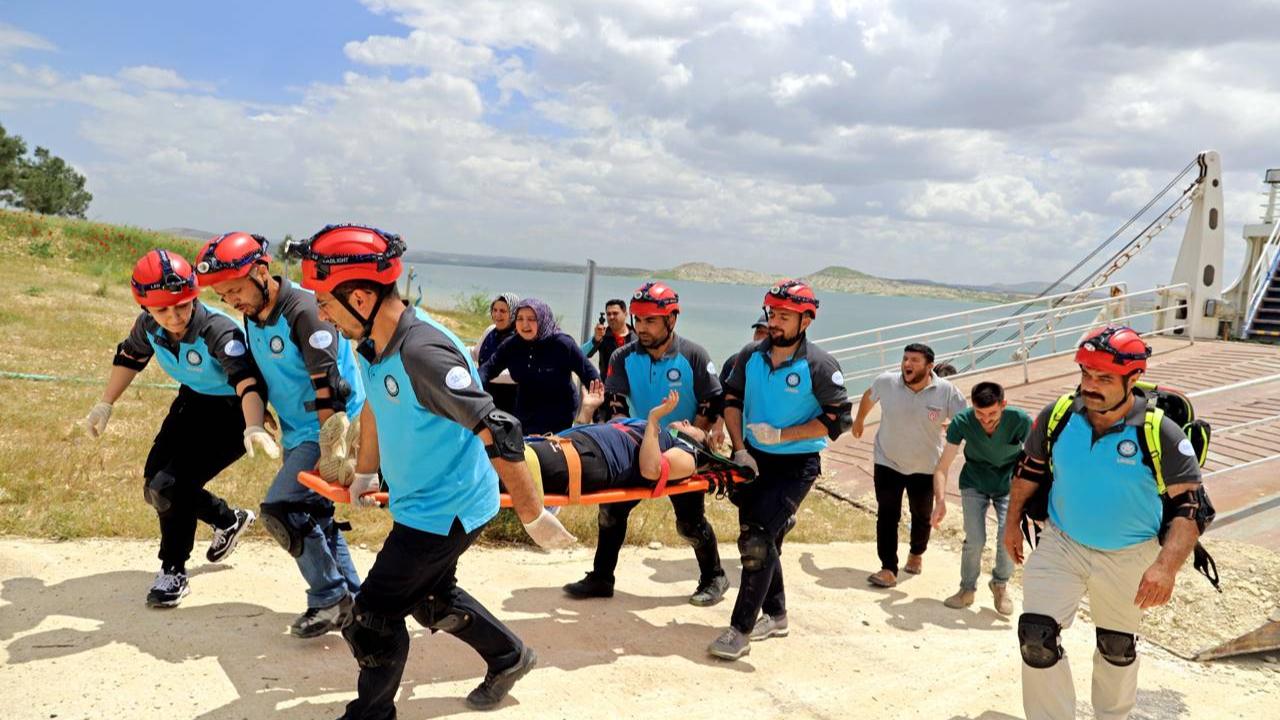 Şanlıurfa’da UMKE Ekiplerinden Nefes Kesen Tatbikat