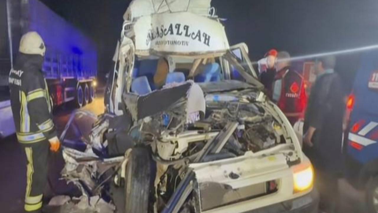 Yine Urfalı Tarım İşçileri Yine Kaza! 12 Yaralı