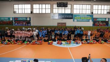 Genç Sporcular Haliliye’de Voleybol Coşkusu Yaşadı