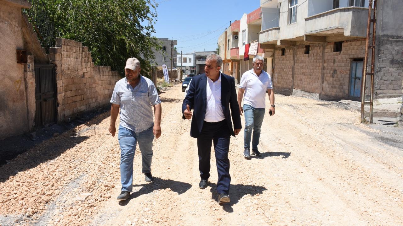 Hilvan’da Verilen Sözler Hayata Geçiyor: Kapsamlı Asfalt Seferberliği Başlıyor