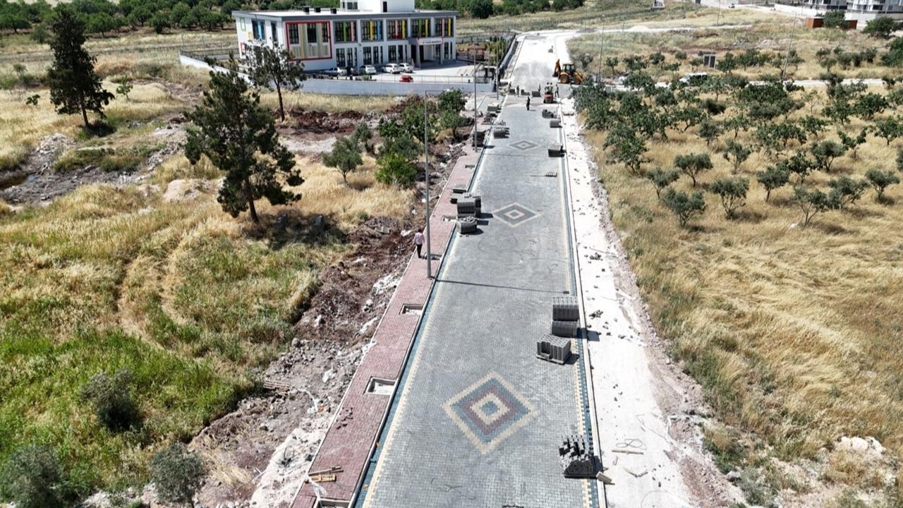 Mehmetçik Mahallesi’nde Yeni Yollar Hizmete Açılıyor