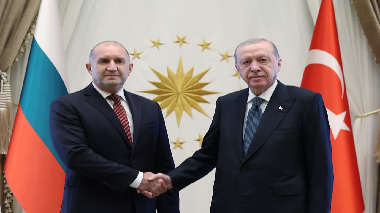Cumhurbaşkanı Erdoğan'dan NATO Zirvesi Kapsamında Kritik Görüşme
