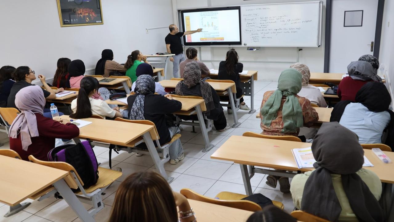 Haliliye'den Üniversite Adaylarına Ücretsiz Yaz Kursu