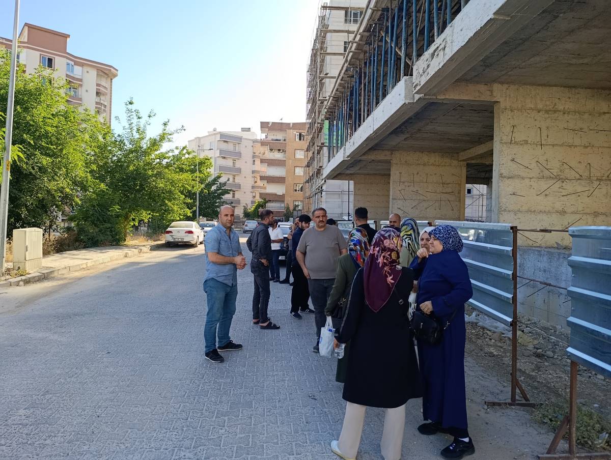 Şanlıurfa’da Deprem Mağdurlarının İsyanı Büyüyor