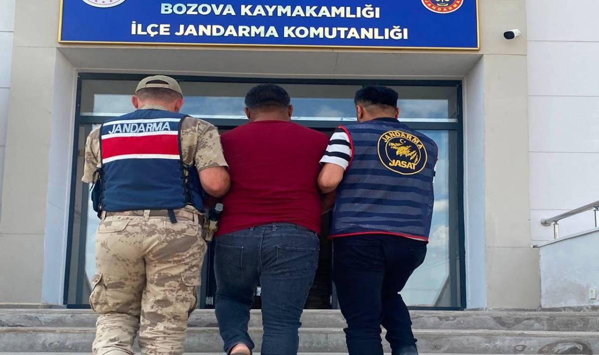 Urfa'da Aranan Hükümlülere Geçit Yok: 5 Firari Yakalandı