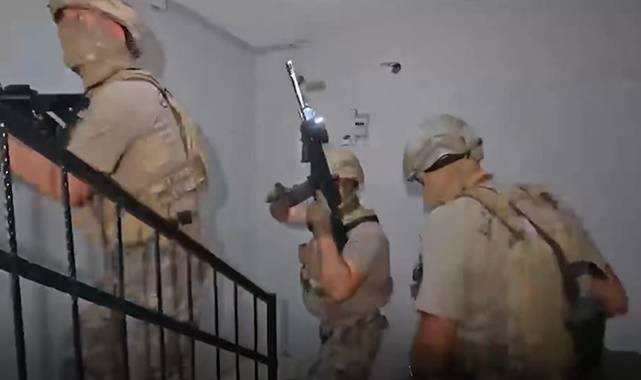 Urfa Dahil 69 İlde Dev Operasyon: Binin Üzerinde Şüpheli Yakalandı