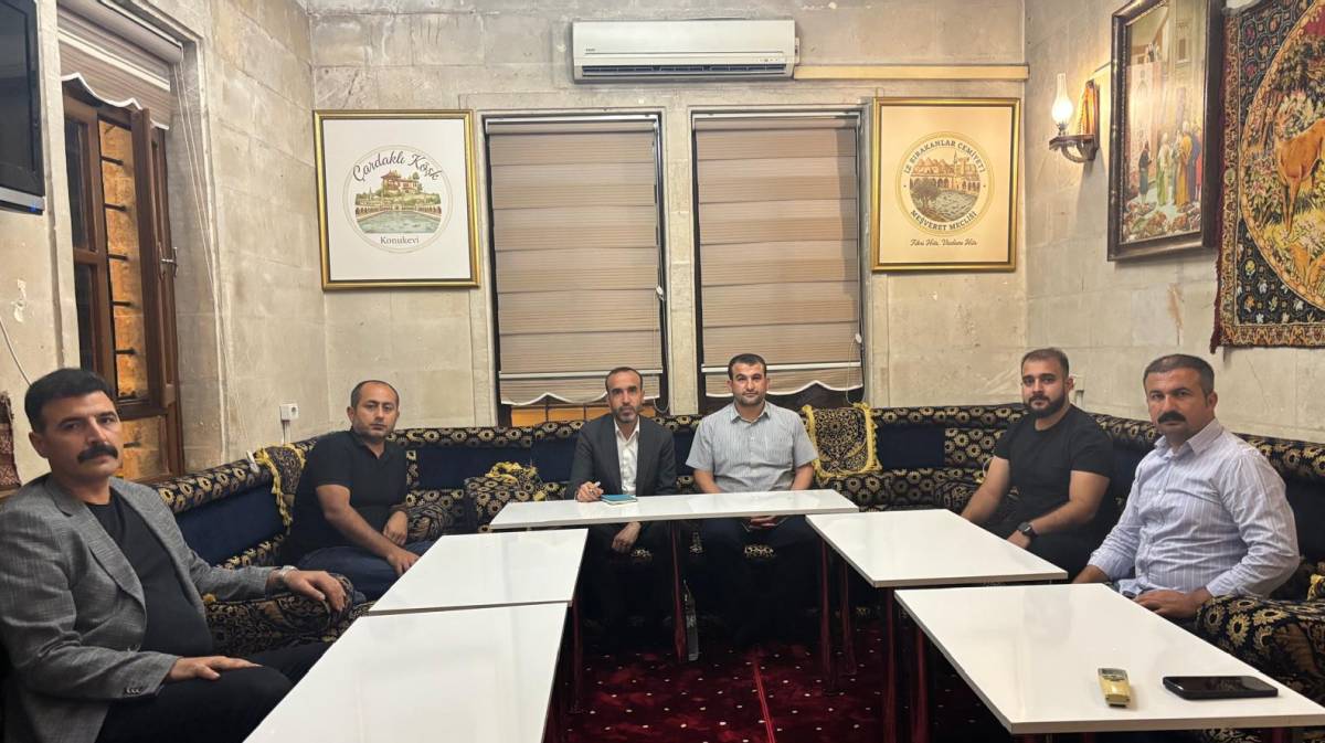 İz Bırakanlar Cemiyeti’nde Geleneksel İstişare Toplantısı Yapıldı