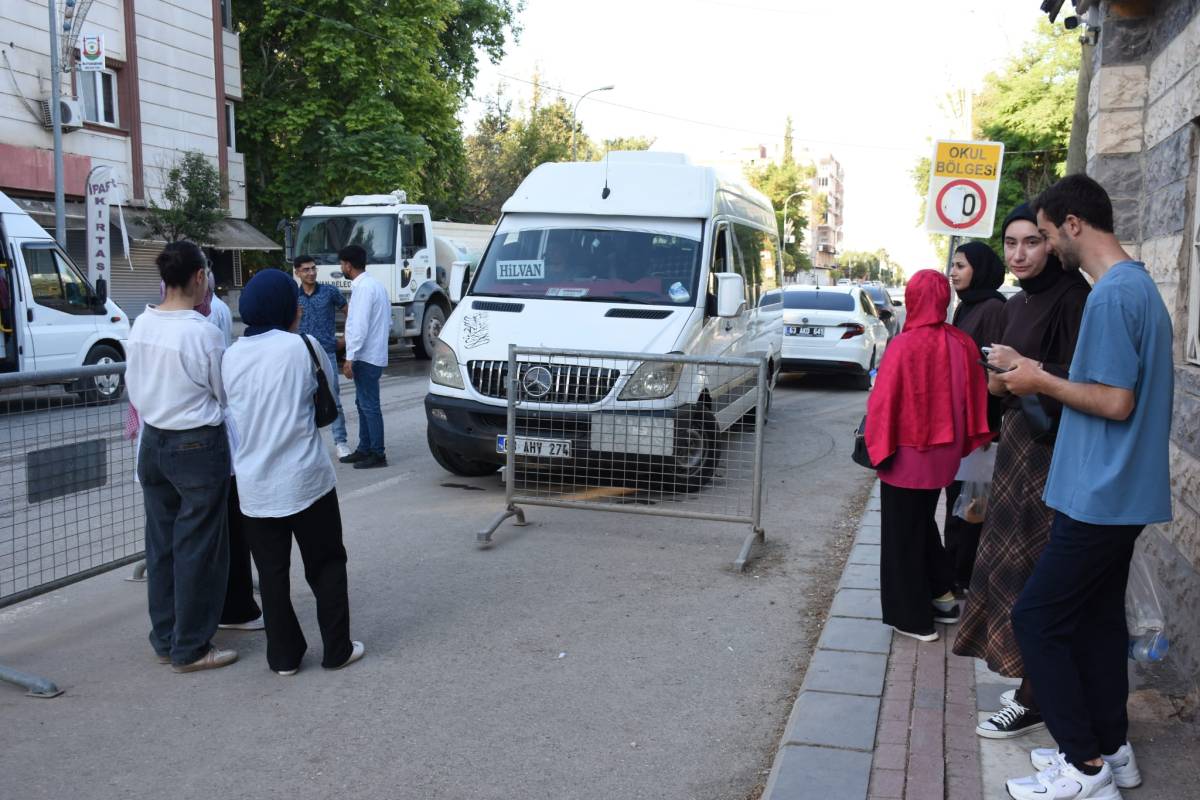 Hilvan Belediyesinden YKS Adaylarına Ulaşım Desteği