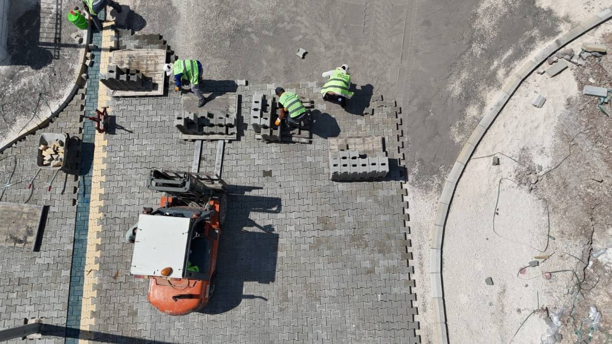 Mehmetçik Mahallesi’nde Yeni Yollar Hizmete Açılıyor
