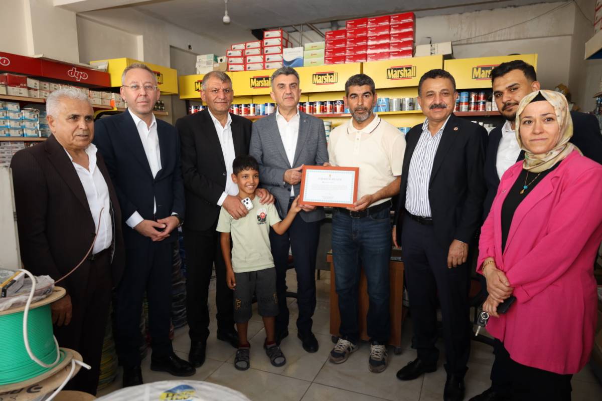 AK Parti İl Başkanı Günbegi Akçakale'yi Ziyaret Etti